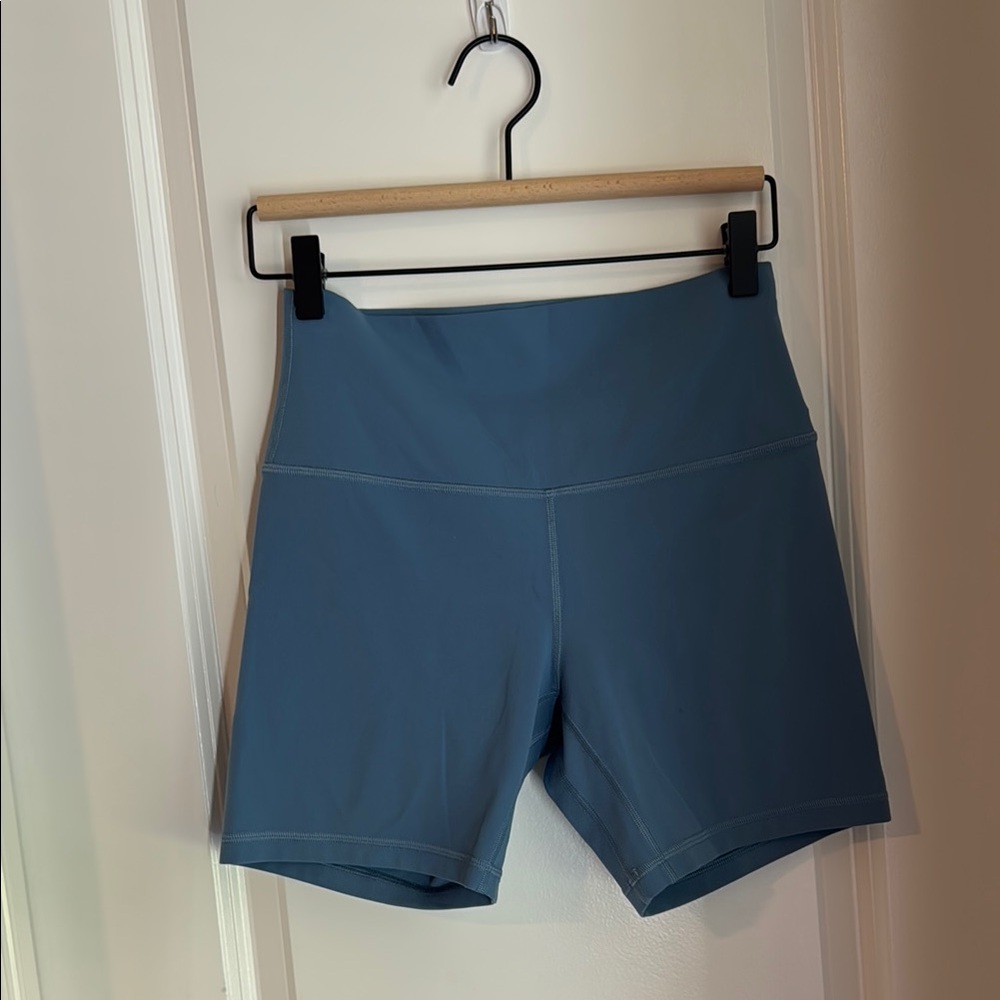 Align shorts